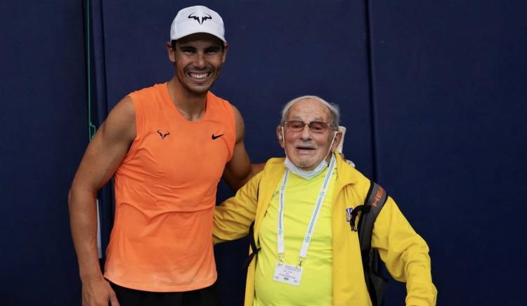 Imagen de RAFAEL NADAL CONOCIÓ AL TENISTA MÁS VETERANO DEL MUNDO