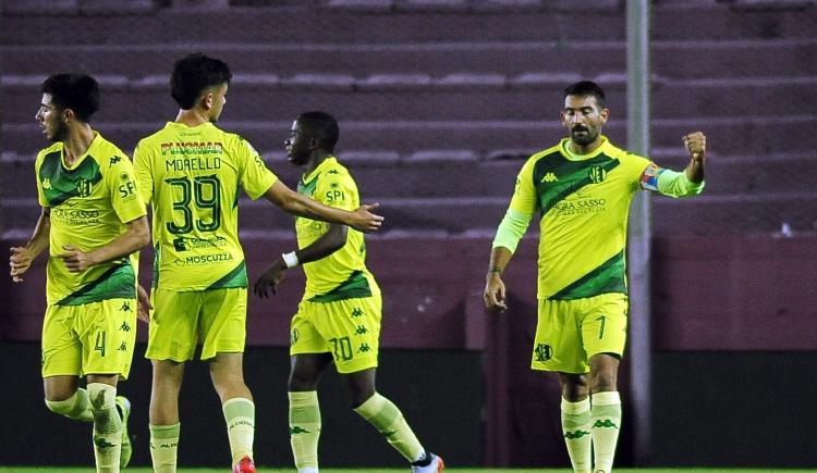 Imagen de Mirá el resumen de Lanús 1-2 Aldosivi