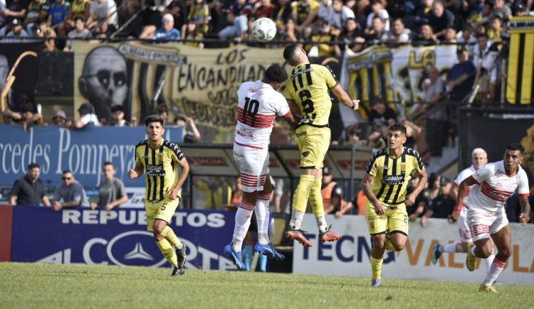 Imagen de En el Oeste estuvo el agite: Almirante Brown y Morón empataron el clásico 1-1