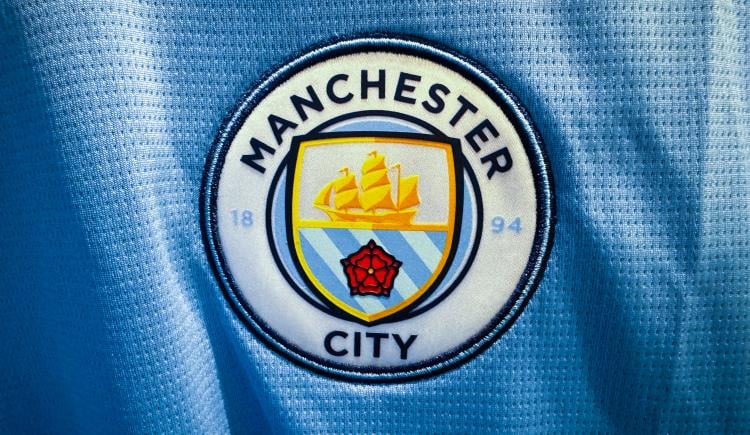 Imagen de Bomba en Inglaterra: Manchester City fue declarado culpable de todas las infracciones financieras