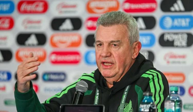 Imagen de Javier Aguirre, inflexible: Concentración o fuera del Mundial