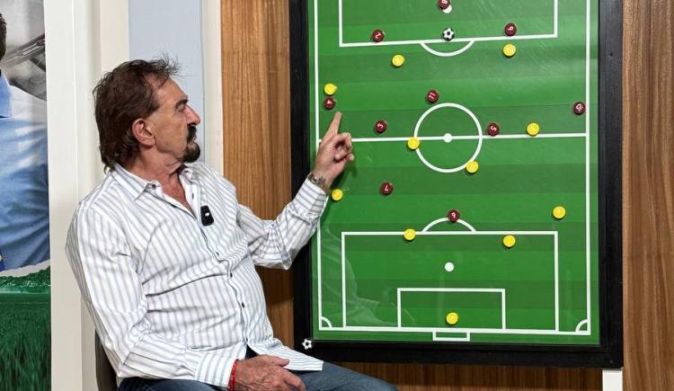 Imagen de Ricardo La Volpe no descartó dirigir a un equipo argentino: cuál es