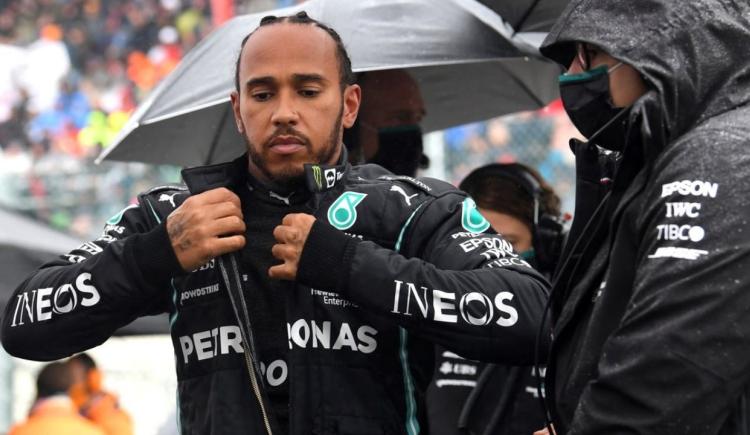 Imagen de Lewis Hamilton, durísimo con Mercedes tras la carrera de Bahrain