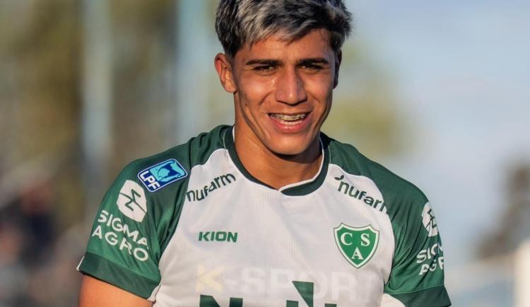 Imagen de Sarmiento se aprovechó de Estudiantes de Río Cuarto en el inicio de la octava fecha