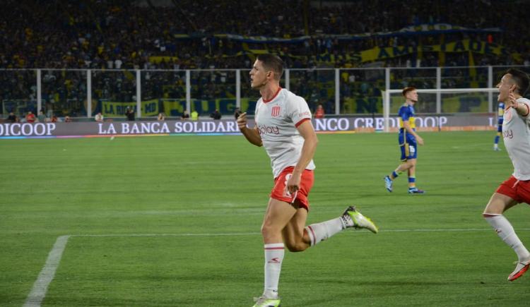 Imagen de El gol desde el vestuario con el que Estudiantes se puso en ventaja