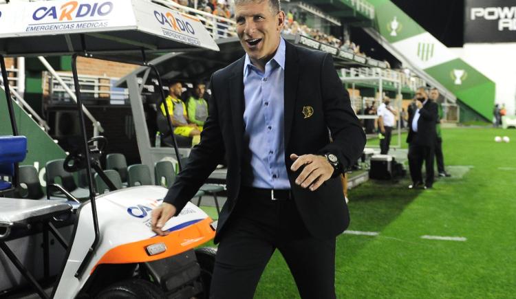 Imagen de MARTÍN PALERMO: "LOS JUGADORES SUPIERON CÓMO MEJORAR PARA GANARLE A BANFIELD"