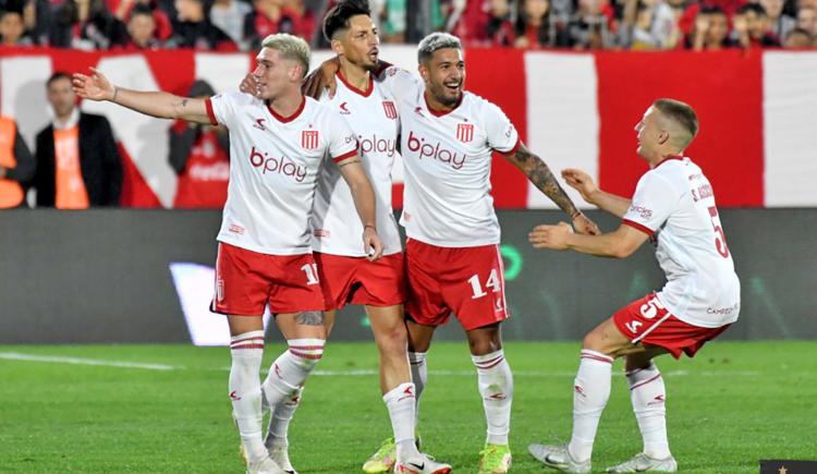 Imagen de Estudiantes venció a Newells y obtuvo su primer triunfo en el torneo