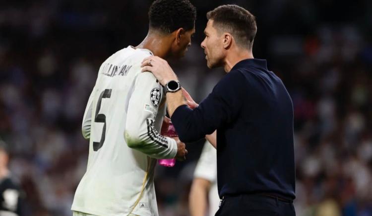 Imagen de Bellingham explotó tras ser apuntado por la salida de Xabi Alonso: "Que montón de mierda"
