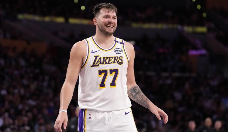 Imagen de Luka Doncic hizo historia e igualó una marca de Wilt Chamberlain, Michael Jordan y Kobe Bryant