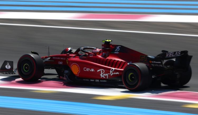 Imagen de Ferrari marcó el ritmo en Francia