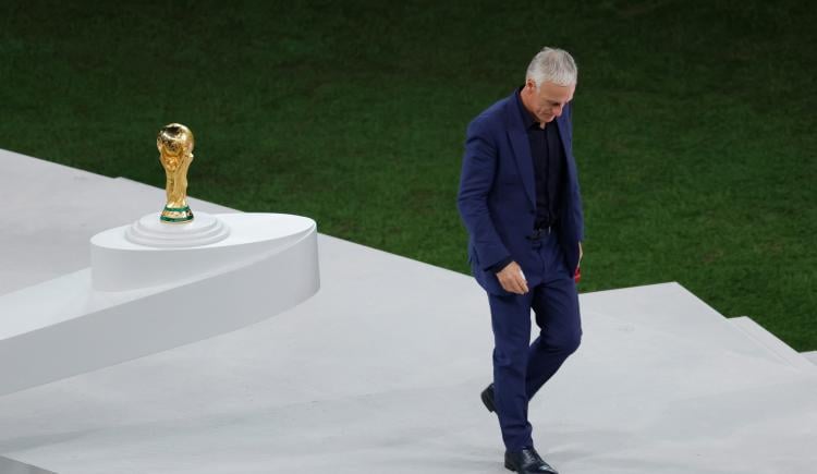 Imagen de Didier Deschamps, entre el dolor y la incertidumbre por su futuro