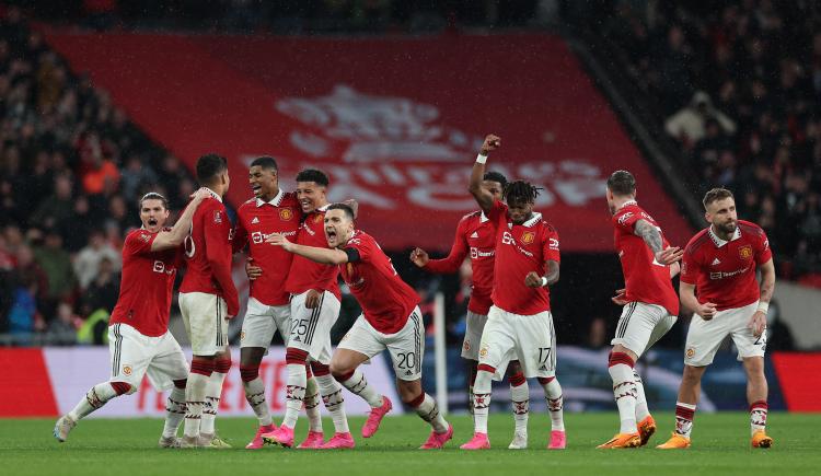Imagen de FA Cup: Manchester United eliminó al Brighton de Alexis Mac Allister y avanzó a la final