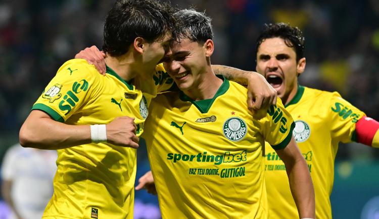 Imagen de Mete miedo: Palmeiras derrotó 4-1 al Fortaleza de Palermo y quedó escolta a la espera de River