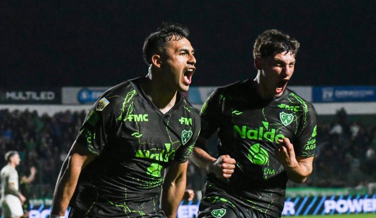Imagen de Sarmiento ganó en Junín y hundió a Aldosivi en un duelo clave en la lucha por no descender