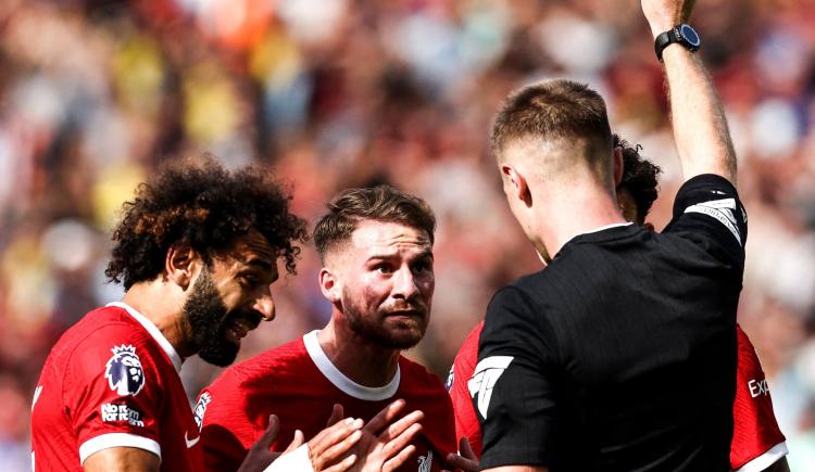 Imagen de Alexis Mac Allister, expulsado en la victoria de Liverpool