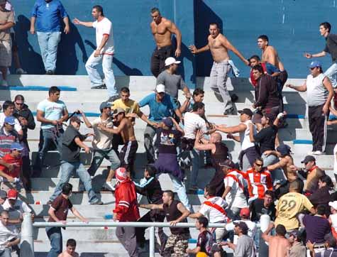 Imagen de Batalla de barrabravas de River