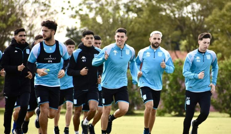 Imagen de Los problemas de Racing con una figura en el inicio de la pretemporada