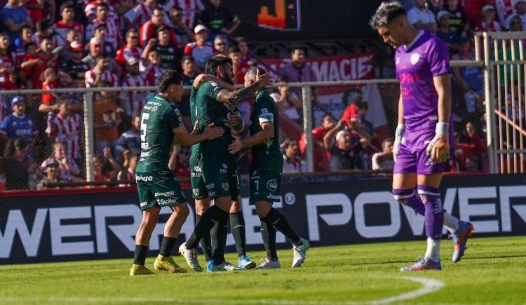 Imagen de Unión cayó ante Sarmiento y no levanta cabeza