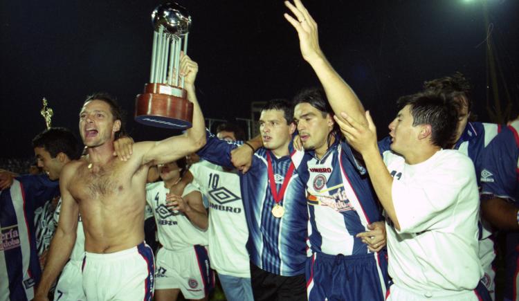 Imagen de Copa Conmebol 1999, el anterior título de Talleres.