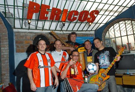 Imagen de Los Pericos, fiesta de un fútbol ritual