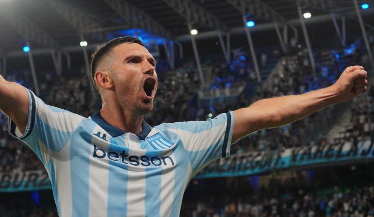 Imagen de La 33a Maravilla: Adrián Martínez, la máquina de meterla en Racing