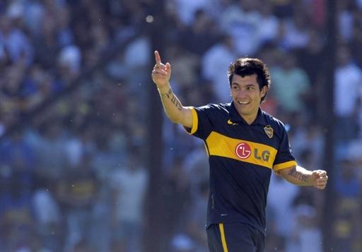 Imagen de Boca va a la carga por Gary Medel
