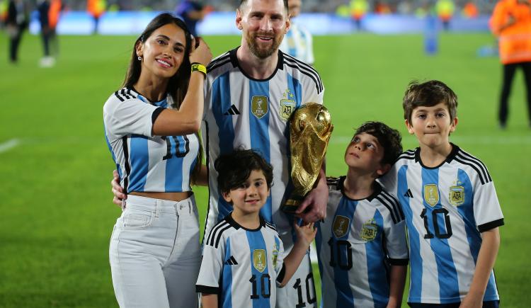 Imagen de El particular gesto que tuvo River con la familia Messi