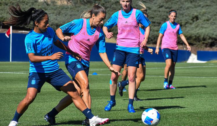 Imagen de La Selección Argentina femenina se prepara para su debut en la Gold Cup