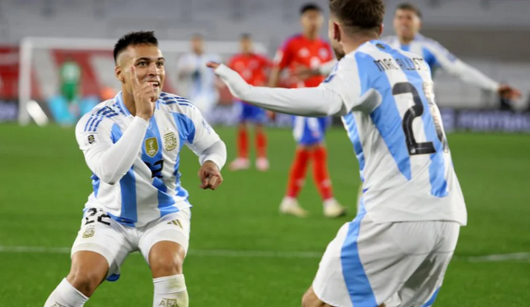 Imagen de Alexis Mac Allister y Lautaro Martínez, candidatos al Balón de Oro