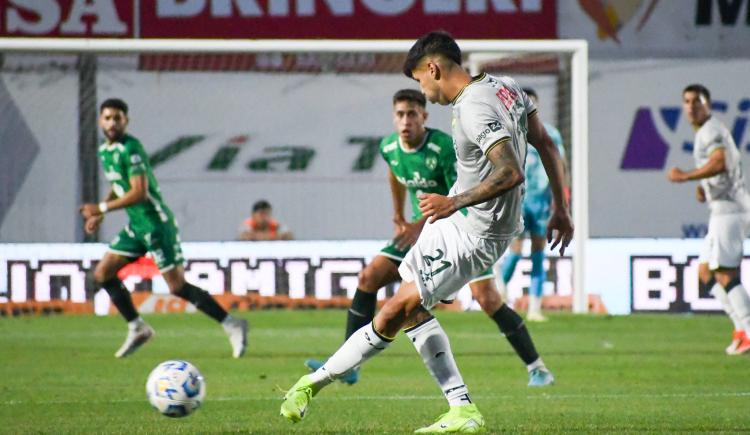 Imagen de Defensa no pudo con Sarmiento y festejan Unión, Lanús y Platense