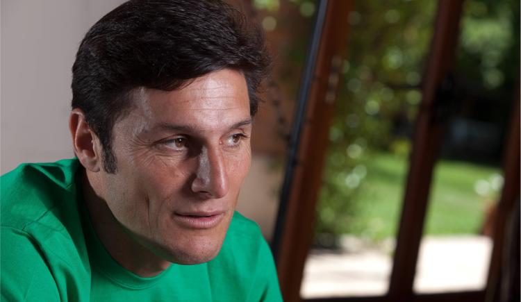 Imagen de ¿Cúál es la opinión de Javier Zanetti sobre las sociedades anónimas en el fútbol?