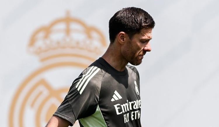 Imagen de Empezó en Real Madrid la era Xabi Alonso, el nuevo DT de Mastantuono