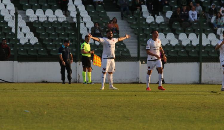 Imagen de "Wanchope", indignado: "Me insultaron todo el partido y no sé por qué"