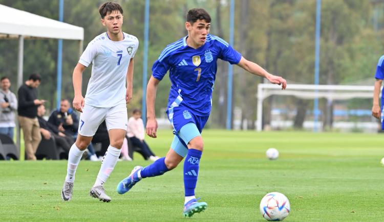 Imagen de La Selección Argentina Sub 20 no pudo con Uzbekistán