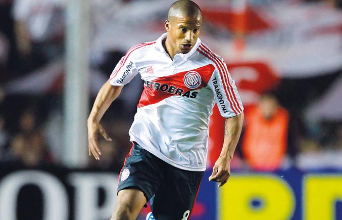 Imagen de Carlos Sánchez: Hambre de gol