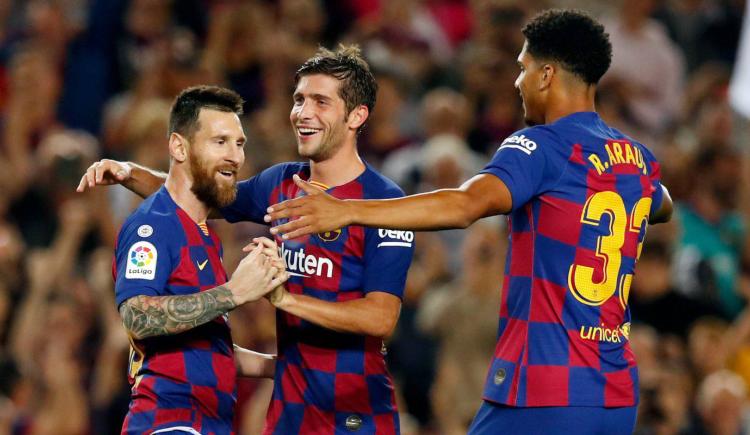 Imagen de "Se extraña todo de Messi: impone, es capitán y referente"