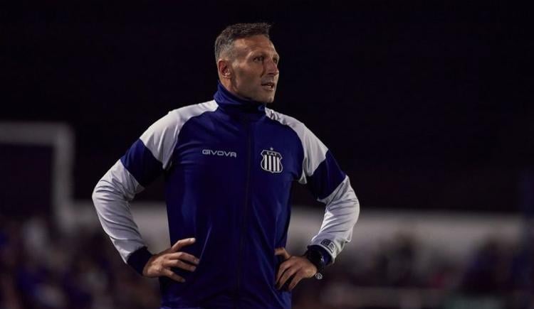 Imagen de Qué dijo el DT de Talleres sobre el cruce con River en la Libertadores