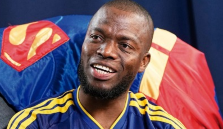 Imagen de Enner Valencia, a fondo: su festejo inédito frente a Racing, su ídolo de chico y el agradecimiento a Juan Román Riquelme