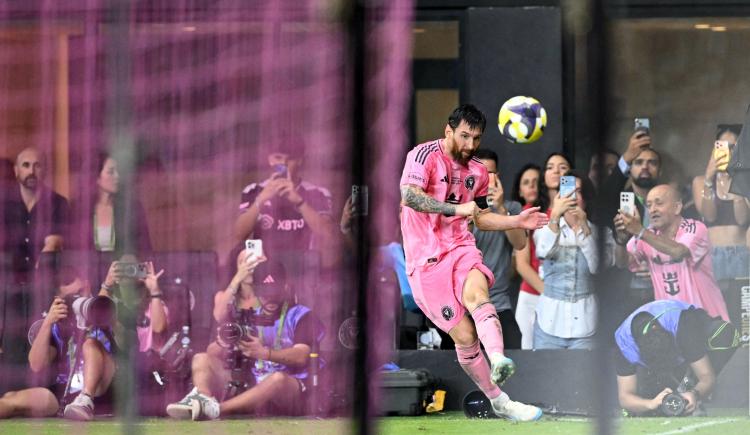 Imagen de La nueva faceta de Lionel Messi: récords de asistencias desde el córner y la mira en una marca histórica