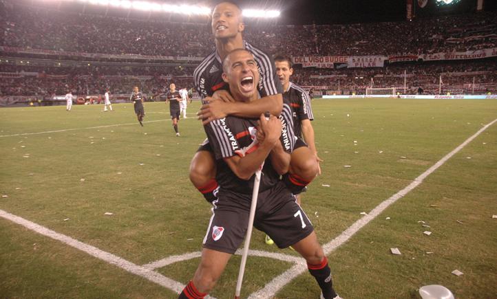 Imagen de Ser de River (en la B)