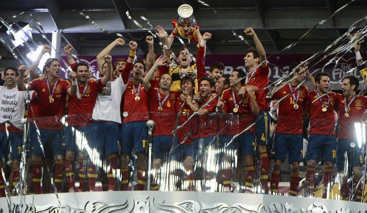 Imagen de El fútbol vestido de gala: España tiñó de rojo a Italia y confirmó su supremacía mundial
