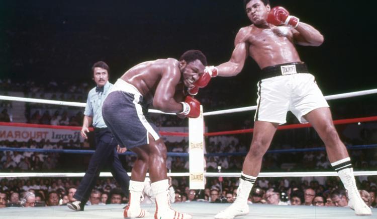 Imagen de Muhammad Ali, en frases de puño y letra