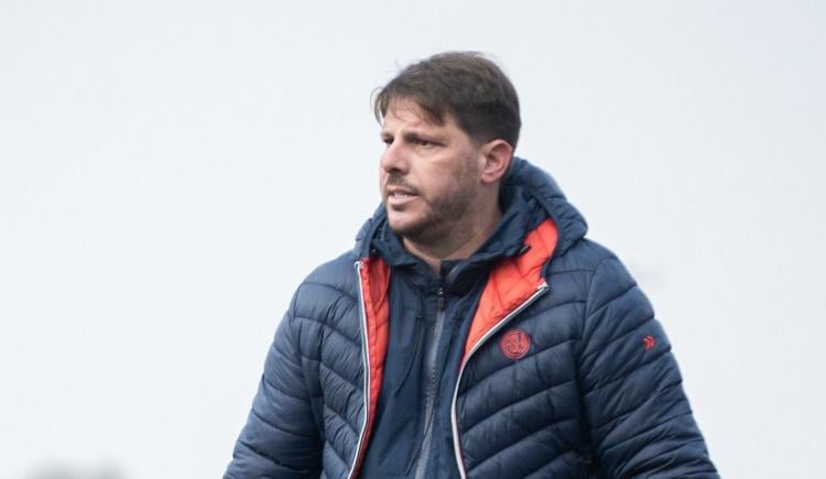 Imagen de El DT de San Lorenzo no se achica: "No me conocen pero hace veinte años que trabajo"