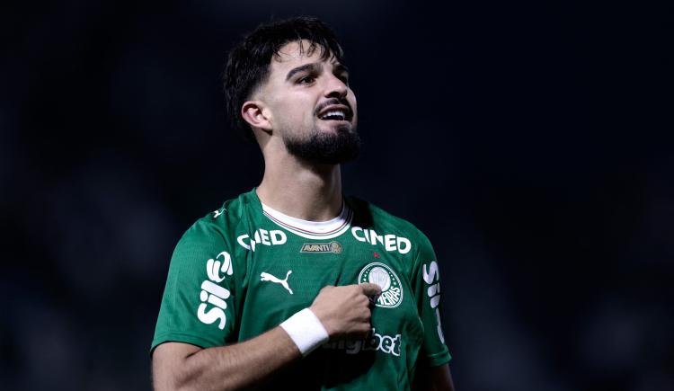 Imagen de El Flaco López amargó a Crespo y le dio a Palmeiras el pase a la final