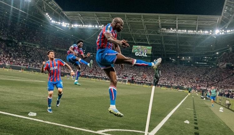 Imagen de El Crystal Palace se consagró campeón de la UEFA Conference League al vencer 1-0 al Rayo Vallecano