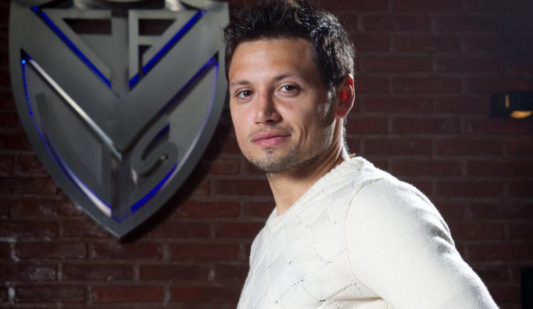 Imagen de Vélez quiere repatriar a Mauro Zárate
