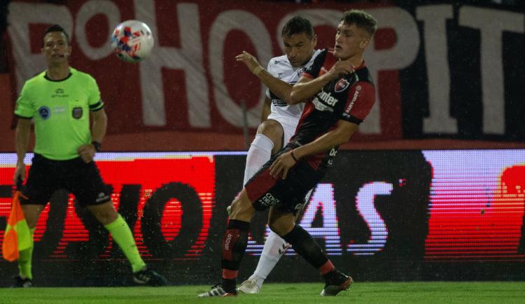Imagen de Newell`s venció a Platense y se metió en la zona de clasificación