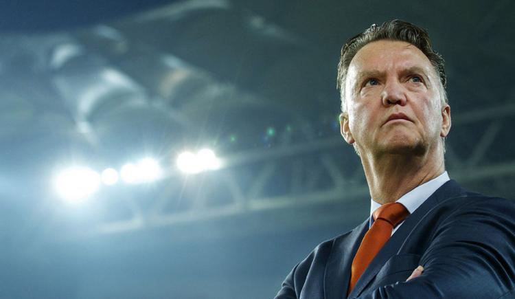 Imagen de ¿Vuelve Van Gaal? Holanda perdió con Italia y busca DT