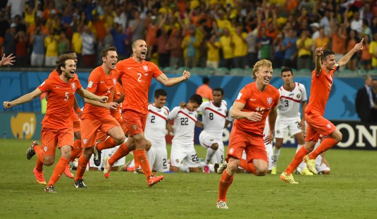Imagen de Holanda 0 (4) - Costa Rica 0 (3): La Naranja Mecánica pasa a semifinales por penales