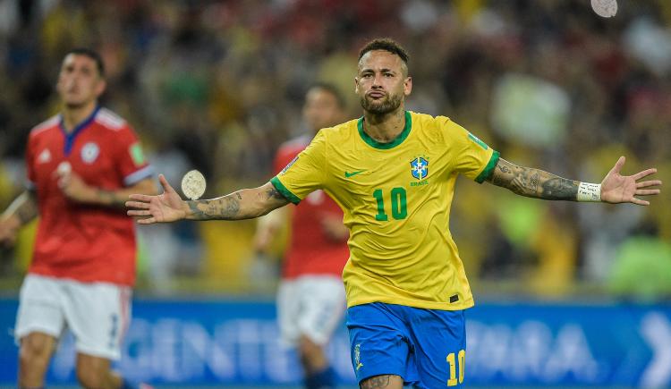 Imagen de Brasil goleó 4-0 a un Chile que depende de un milagro